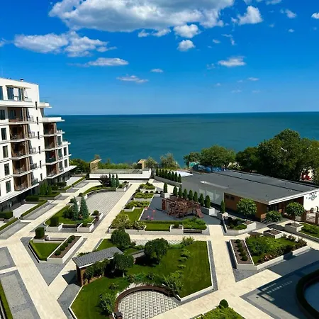 Apartment у моря жк маринист *